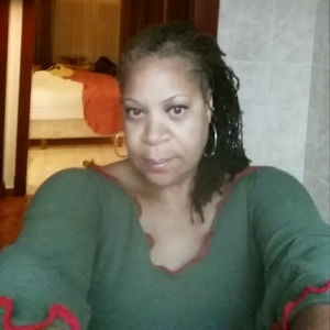 Meet your Posher, Valerie